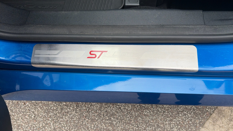 Ford EcoSport 1.0 EcoBoost ST-Line 5dr Petrol Hatchback